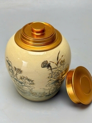 Hộp Đựng Trà Hoạ Tiết Hoa Sen Cao 13cm Gốm Chu Đậu Vẽ Vàng