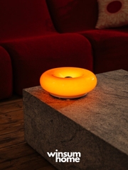 Đèn Donut thủy tinh treo tường