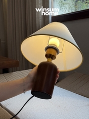 Đèn nấm thân gỗ vintage
