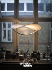 Đèn thả Plena phong cách Ý dáng cong mặt trăng trang trí phòng khách, bàn ăn