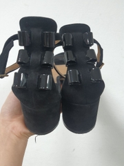 Sandal Salvatore Ferragamo màu đen size 6 1/2 C (95%)
