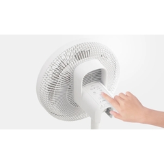 Quạt Đứng Sharp Plasmacluster PJ-S3DS-W Màu Trắng (Điện 100V, DC Inverter, Nội Địa Nhật)