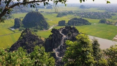 Hoa Lư - Tràng An - Hang Múa