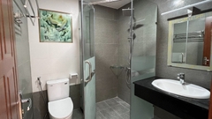 Phòng Deluxe Giường Đôi Có Ban Công Và Tầm Nhìn Ra Thành Phố