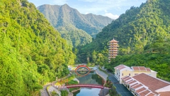 Vé Tham Quan Cổng Trời Đông Giang