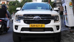 Cho Thuê Xe Ford Everest