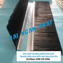 Thanh cước chải, ron chắn chân cửa gạt bụi dài 1m/thanh đế nhôm