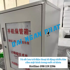 Tủ sắt lưu trữ điện thoại 72 khe cắm mặt kính trong suốt có khóa