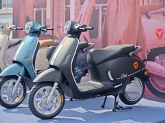 Xe Máy Điện Yadea ORLA