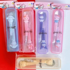 [ Set 5 Bộ ] Dụng Cụ Ăn Uống Sanrio [ Bộ 2 Cái ] - 17190