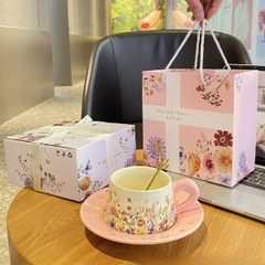 [ Set 2 Cái ] Ly Cốc Sứ + Đĩa + Thìa [ Hộp Quà Tặng ] - 18429