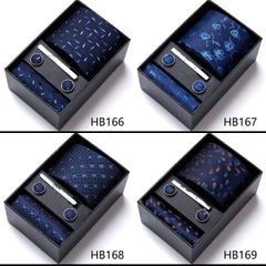 [ Set 2 Bộ Quà Tặng 5 Món ] Cà Vạt 146*75*35mm / Khăn 250*250mm - 18580