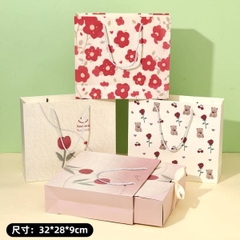 [ Set 12 Bộ ] Hộp Quà Kèm Túi - 20356