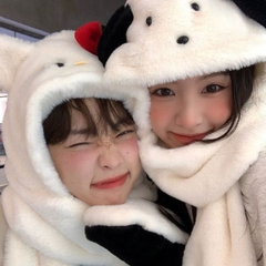 [ Set 2 Cái ] Nón Len Trùm Đầu HELLO KITTY / POCHACCO / PENGU - 18167