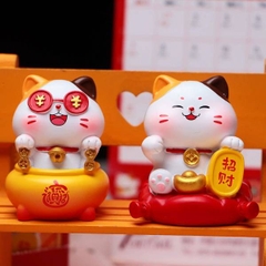 [ Hộp 8 Box ] Mô Hình Mèo Thần Tài [ Size ~ : 4.5*6cm ] - 21354