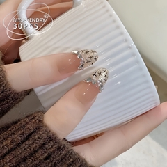 [ Set 2 Hộp ] Nail Đính Đá [ 1 Hộp 30 Cái ] - 158982