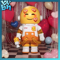 MEGA SPACE MOLLY 100% × Emoji™ Series