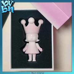 Mega Royal Molly 100% Rouge·China POP MART