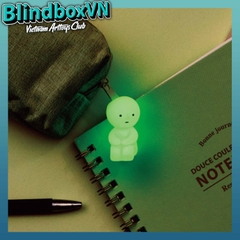 SMISKI Hugging Knees - Móc khóa zipper