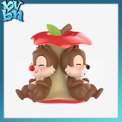 Disney Chip 'n' Dale Fun-loving Brothers Series Figure