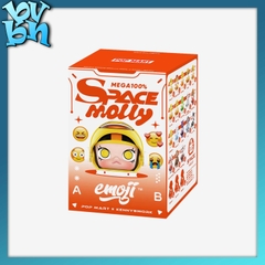 MEGA SPACE MOLLY 100% × Emoji™ Series