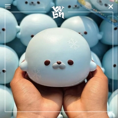 Hachimi Squishy Seal Mochi Blue