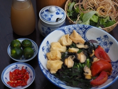 Bún ốc bò