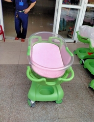 bàn giao nôi cho trẻ sơ sinh bệnh viện
