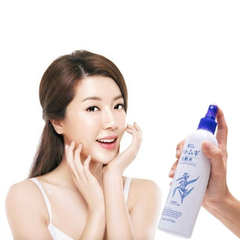 Nước hoa hồng Hatomugi dưỡng ẩm cho da 250ml dạng xịt