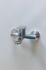 SEN TẮM NÓNG LẠNH DL672S