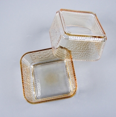 [ Đồng giá 19k] Bát thủy tinh vuông màu hổ phách (8.7*8.7*5cm)