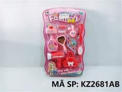 KZ2681AB  VỈ TRANG ĐIỂM MÁY SẤY, TÚI XÁCH, GƯƠNG, LƯỢC, ỐNG CUỐN