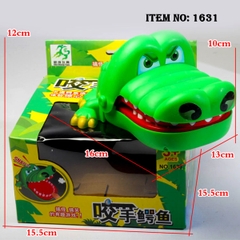 1631  HỘP CÁ SẤU CẮN TAY