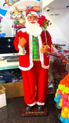 39271  HỘP NOEL PIN CẦM CHUÔNG ĐEO GIỎ QUÀ 1.8M