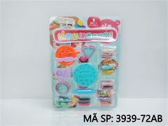 3939-72AB VĨ ĐẤT SÉT LÀM BÁNH + KHUÔN, DĨA 12 TÚI