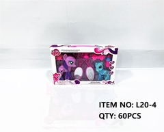 L20-4  HỘP NGỰA PONY TÓC DÀI 2C + LƯỢC, GƯƠNG, BÌNH SỮA