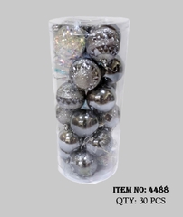 4488  HỘP QUẢ CHÂU BẠC TRANG TRÍ CÂY THÔNG NOEL