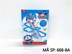 668-8A  HỘP DOREMON LEO THANG PIN