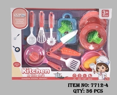 7712-4  HỘP BẾP CHẢO, NỒI, DĨA, THỚT, DAO, BÔNG CẢI, BẮP