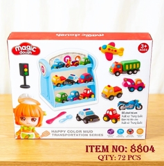 8804  HỘP ĐẤT SÉT LÀM XE, MÁY BAY, VŨ TRỤ