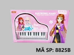 8825B  HỘP ĐÀN PIANO PIN, CÓ NẮP NGƯỜI TUYẾT