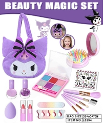 L5294  GIỎ XÁCH PHẤN TRANG ĐIỂM SANRIO (LƯỢC, SƠN MÓNG, SON, CỌ)