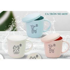 Ca tròn uống nước có nắp Nhựa Việt Nhật C6025 Nhựa Việt Nhật Premium