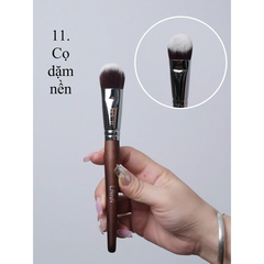 Cọ Lẻ Laka
