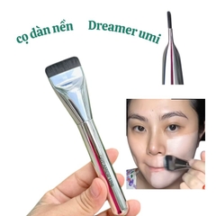 Cọ Dàn Kem Nền Dreamer Umi