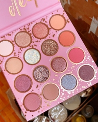 Bảng Phấn Mắt ColourPop Powder Eyeshadow Palette 16 ô