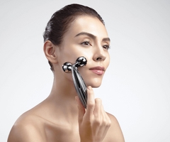 Thanh Lăn massage ReFa Carat Face