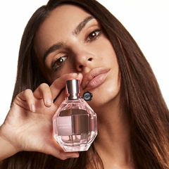 Nước Hoa Nữ Viktor & Rolf Flowerbomb