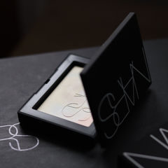 Phấn Phủ Nén Nars Light Reflecting Prismatic Powder