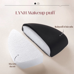Bông Mút Tam Giác Lynh Professional  1 Cái kèm Hộp đựng